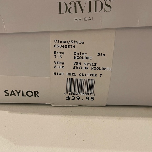 NWT, NIB David’s Bridal size 7.5 beautiful gold sparkle dress heels - Picture 10 of 10